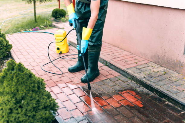 Best Sidewalk and Walkway Cleaning  in Valley View, OH